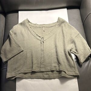 Free People Textured Green Oversized Knit Crop Top size M